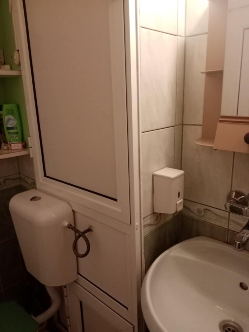 En renta  1 dormitorio Ruse , Zdravets Iztok , 64 metros cuadrados | 38326975 - imagen [10]