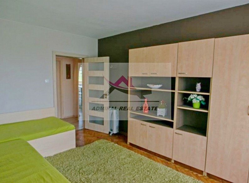 Издаје се  2 спаваће собе Варна , Чајка , 90 м2 | 55777523 - слика [4]