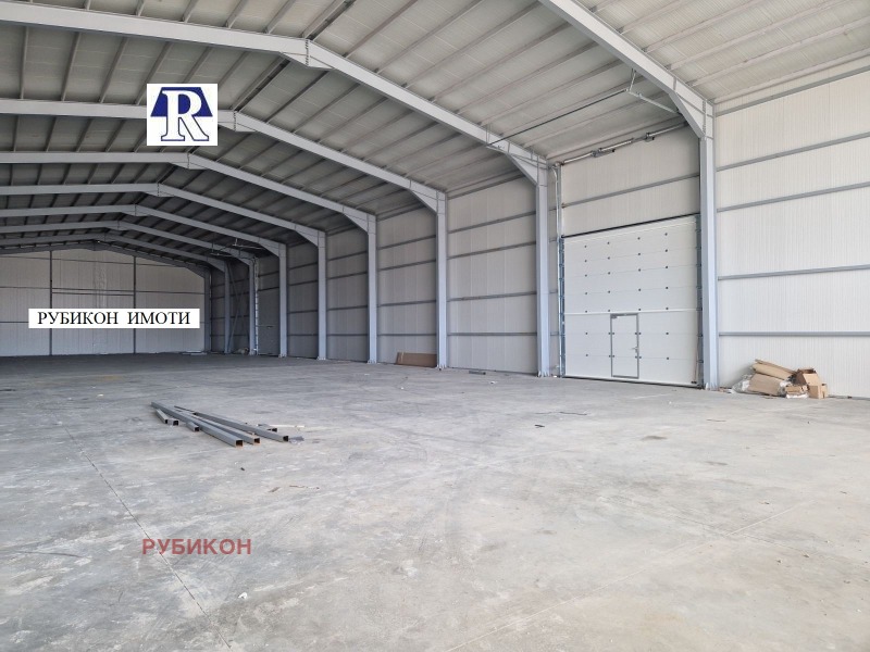 Do wynajęcia  Składowanie Plowdiw , Industrialna zona - Jug , 1080 mkw | 91506212