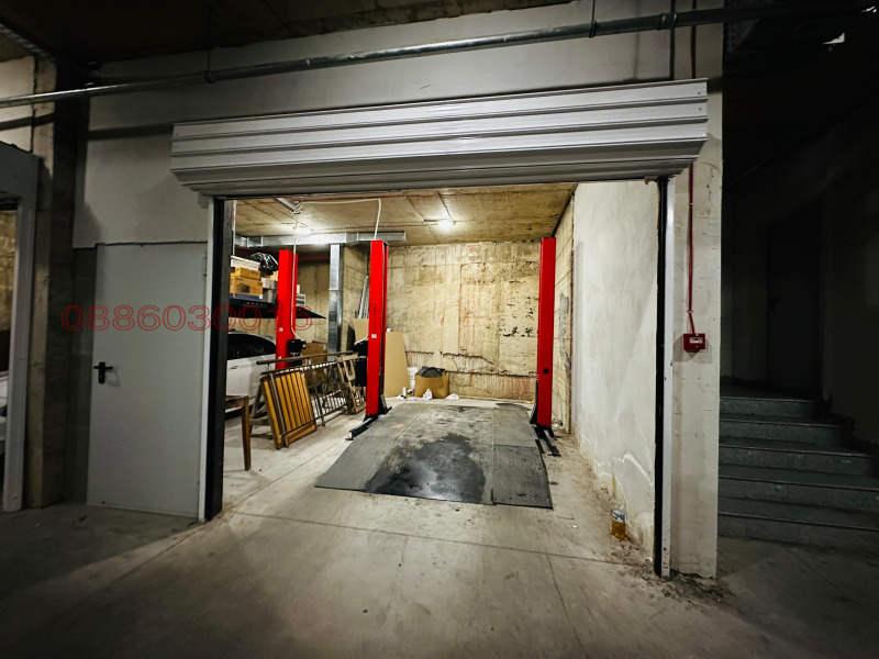 Дава под наем ГАРАЖ, ПАРКОМЯСТО, гр. София, Красно село, снимка 2 - Гаражи и паркоместа - 53258252