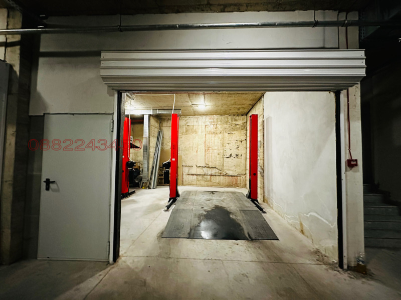 Дава под наем ГАРАЖ, ПАРКОМЯСТО, гр. София, Красно село, снимка 2 - Гаражи и паркоместа - 53258252