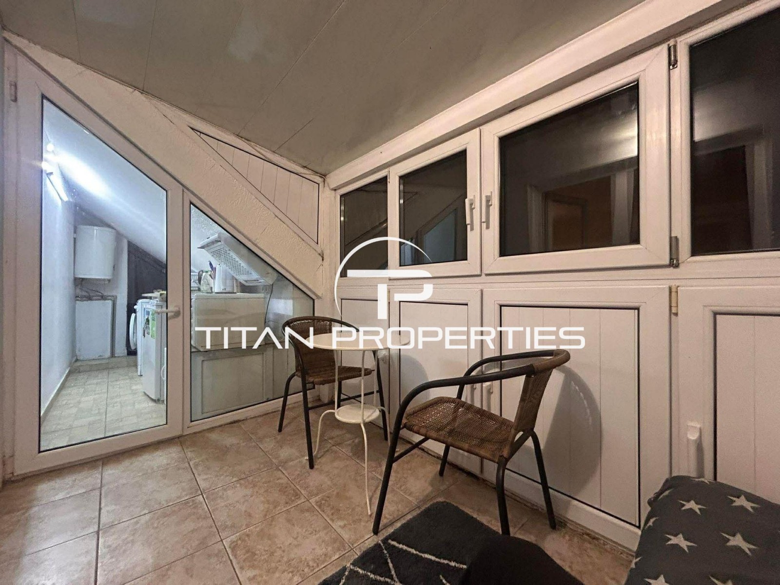 Дава под наем 1-СТАЕН, гр. Варна, Център, снимка 8 - Апартаменти - 53642917