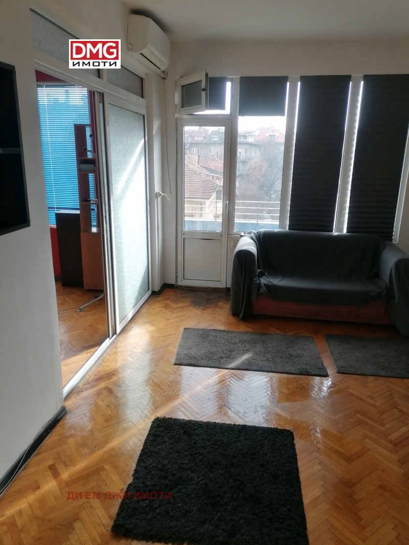 Дава под наем 2-СТАЕН, гр. София, Оборище, снимка 5 - Апартаменти - 53350297