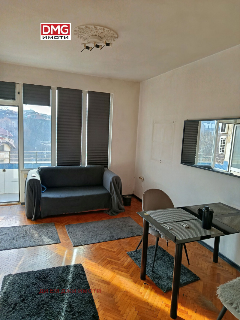 Дава под наем 2-СТАЕН, гр. София, Оборище, снимка 2 - Апартаменти - 53350297