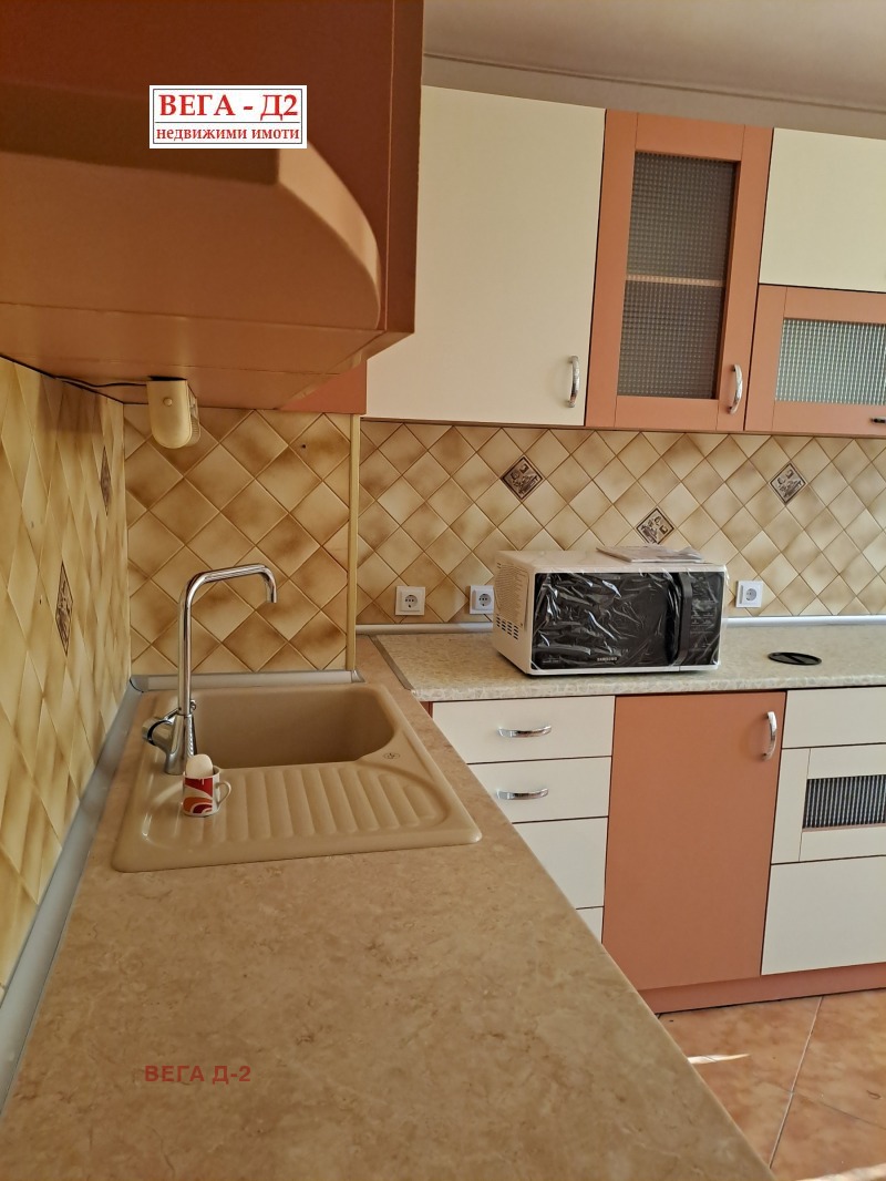 Te huur  1 slaapkamer Ruse , Tsentralen koop. pazar , 50 m² | 67844083 - afbeelding [9]