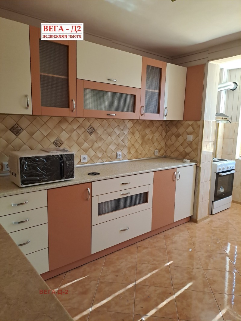 Te huur  1 slaapkamer Ruse , Tsentralen koop. pazar , 50 m² | 67844083 - afbeelding [10]