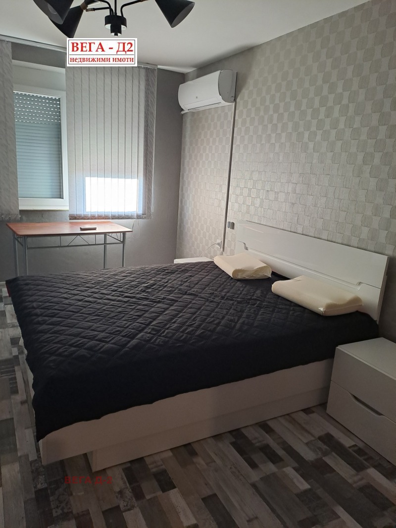 En renta  1 dormitorio Ruse , Tsentralen koop. pazar , 50 metros cuadrados | 67844083 - imagen [7]