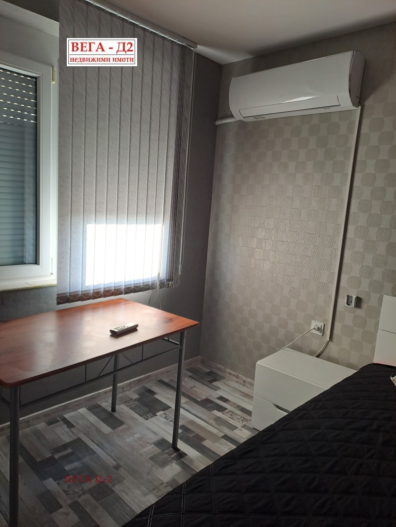 Para alugar  1 quarto Ruse , Centralen koop. pazar , 50 m² | 67844083 - imagem [6]