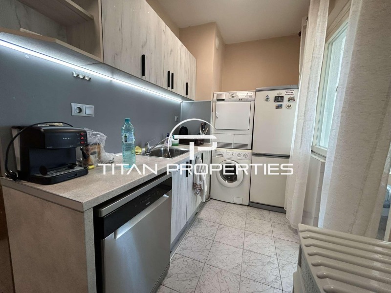 Дава под нем  3-стаен, град Варна, Лятно кино Тракия •  500 EUR • ID 86675777 — holmes.bg - [1] 