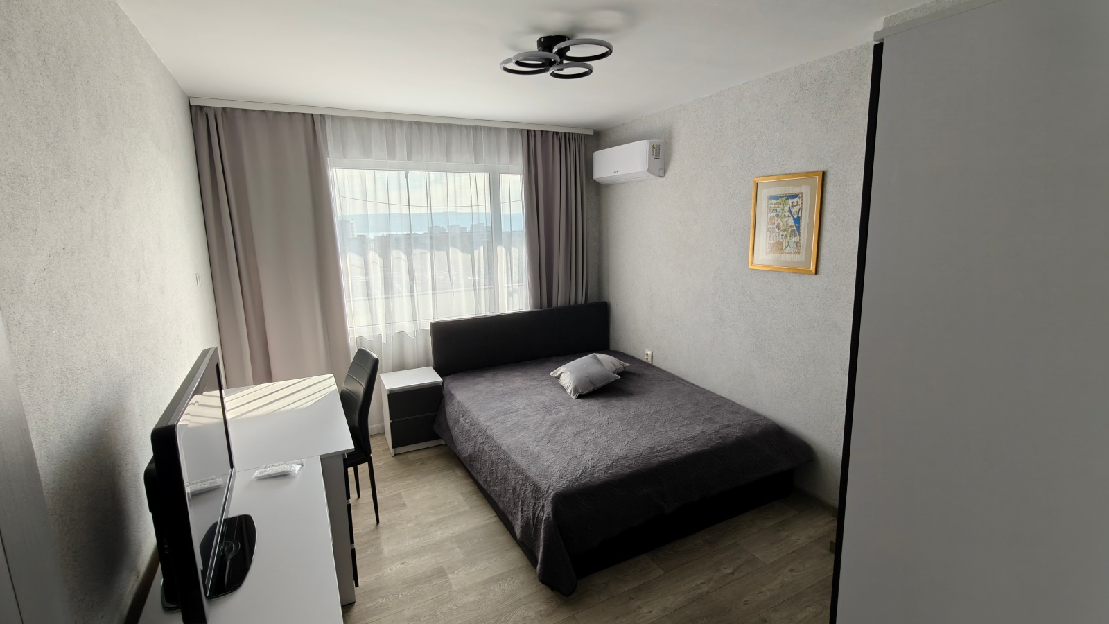 Дава под наем 4-СТАЕН, гр. Варна, Базар Левски, снимка 12 - Апартаменти - 53832596