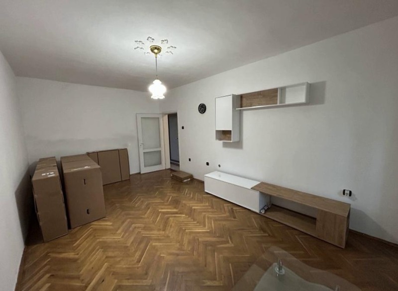 Vuokrattavana  3 makuuhuonetta Plovdiv , Tsentar , 110 neliömetriä | 18704351 - kuva [3]