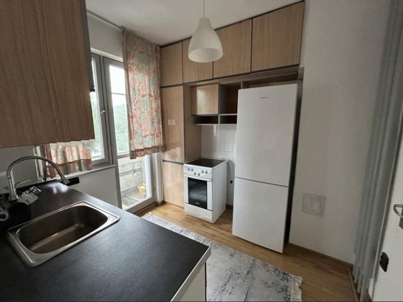 Vuokrattavana  3 makuuhuonetta Plovdiv , Tsentar , 110 neliömetriä | 18704351