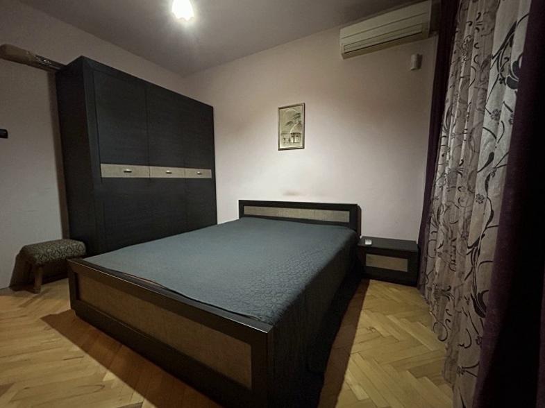 Vuokrattavana  3 makuuhuonetta Plovdiv , Tsentar , 110 neliömetriä | 18704351 - kuva [4]