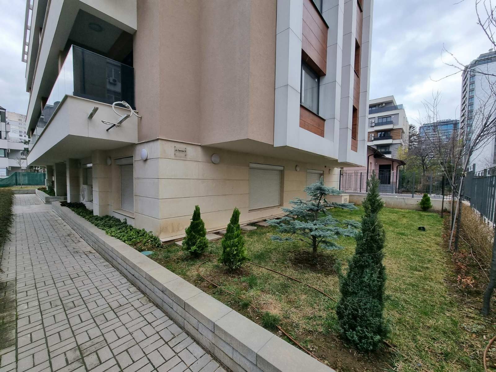 Дава под наем 2-СТАЕН, гр. София, Изгрев, снимка 15 - Апартаменти - 54784140