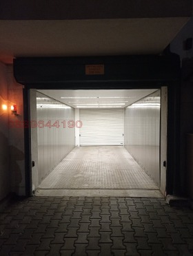 ГАРАЖ, ПАРКОМЯСТО, 14 m2