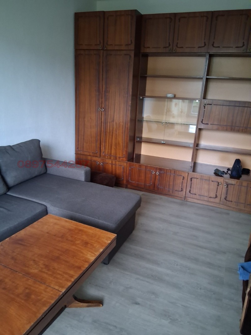 Дава под наем 2-СТАЕН, гр. София, Бъкстон, снимка 3 - Апартаменти - 52883334