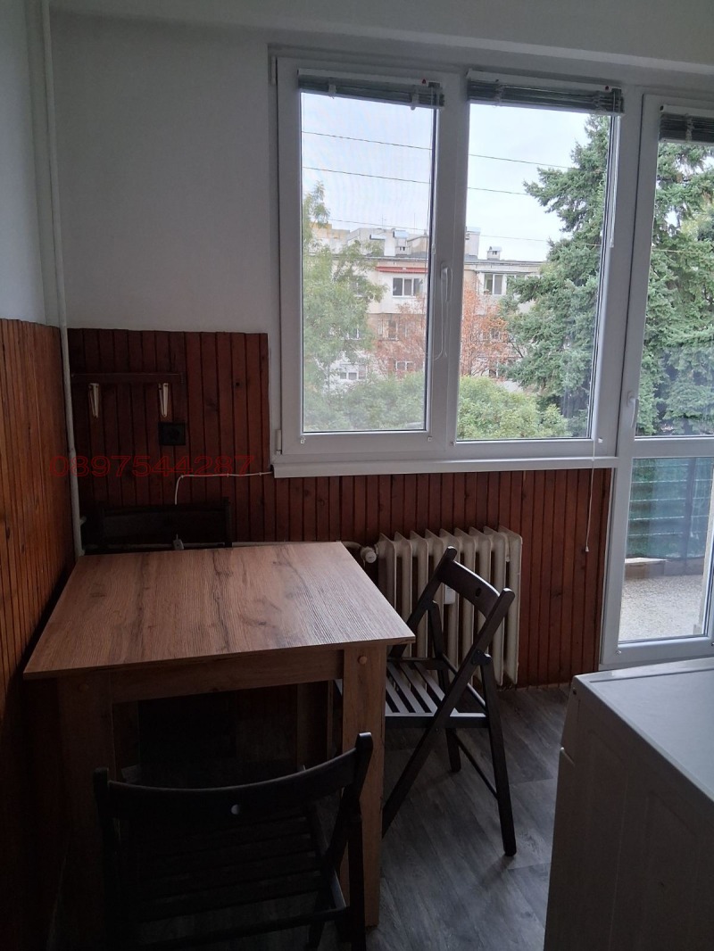 Дава под наем 2-СТАЕН, гр. София, Бъкстон, снимка 1 - Апартаменти - 52883334