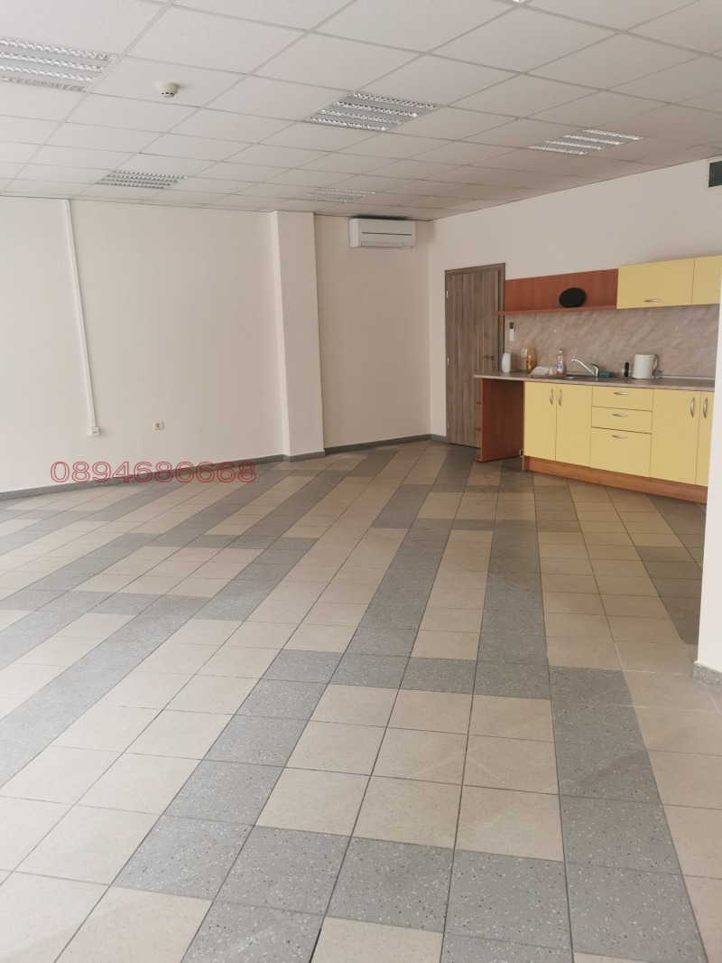 Дава под наем МАГАЗИН, гр. Габрово, Център, снимка 5 - Магазини - 52779571