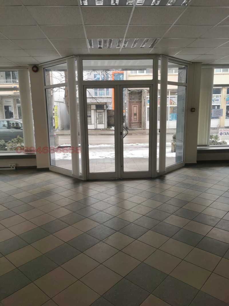 Дава под наем МАГАЗИН, гр. Габрово, Център, снимка 10 - Магазини - 52779571