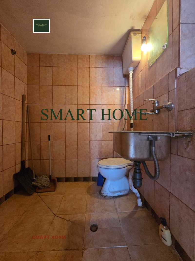 Дава под наем СКЛАД, гр. Горна Оряховица, област Велико Търново, снимка 7 - Складове - 53558758