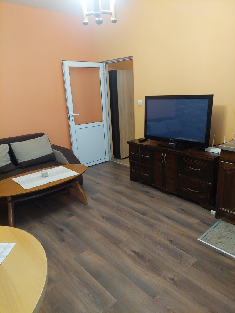 В оренду  1 спальня Пловдив , Христо Смирненски , 50 кв.м | 56794805 - зображення [2]