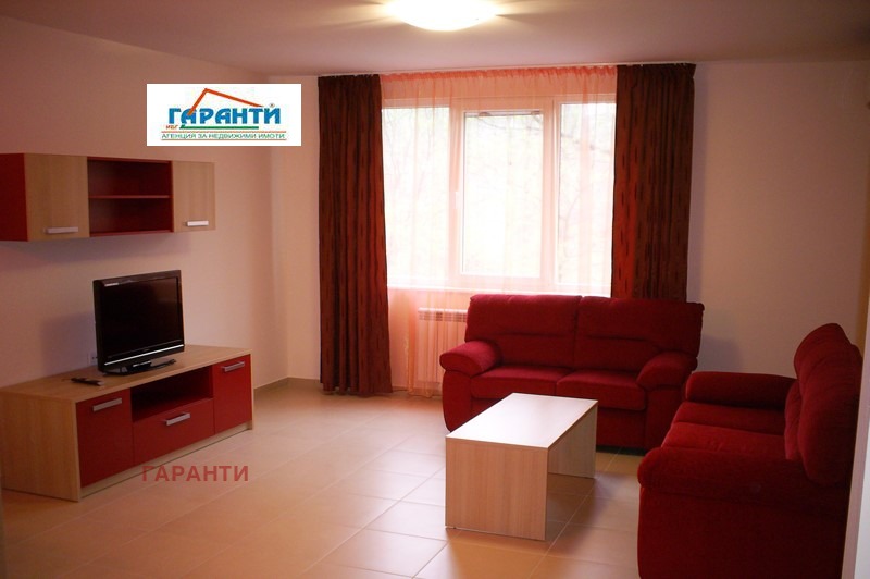 En renta  3 dormitorios Plovdiv , Karshiyaka , 141 metros cuadrados | 44709995