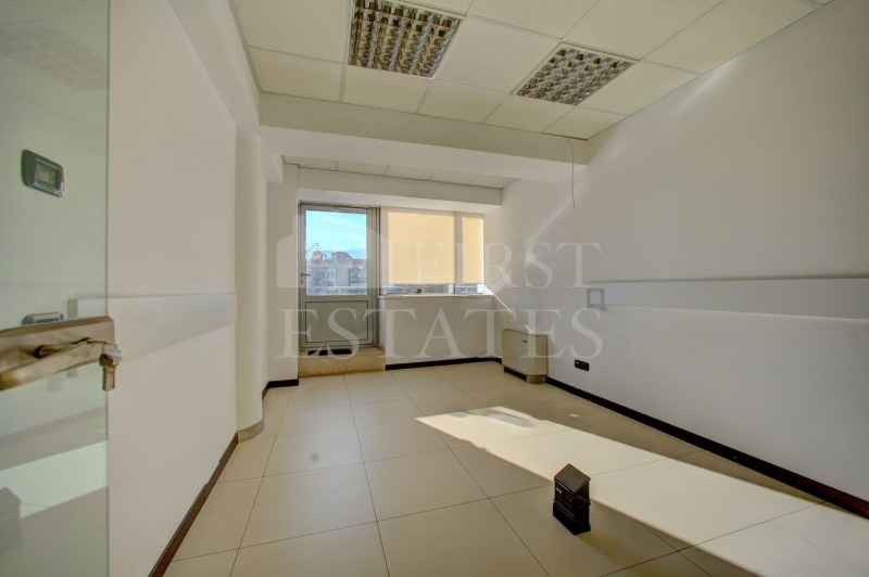 Kiralık  Ofis Sofia , Centar , 450 metrekare | 39888798 - görüntü [2]