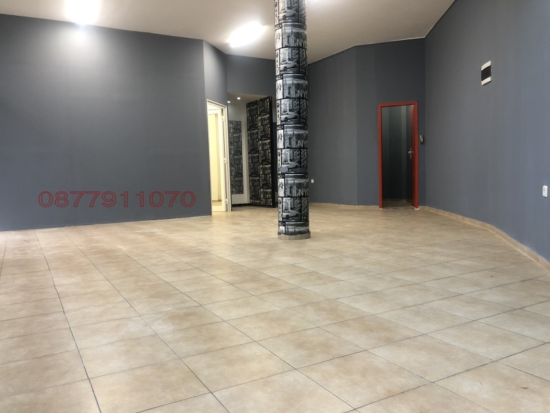 Para alugar  Comprar Plovdiv , Kiutchuk Parij , 98 m² | 89357112