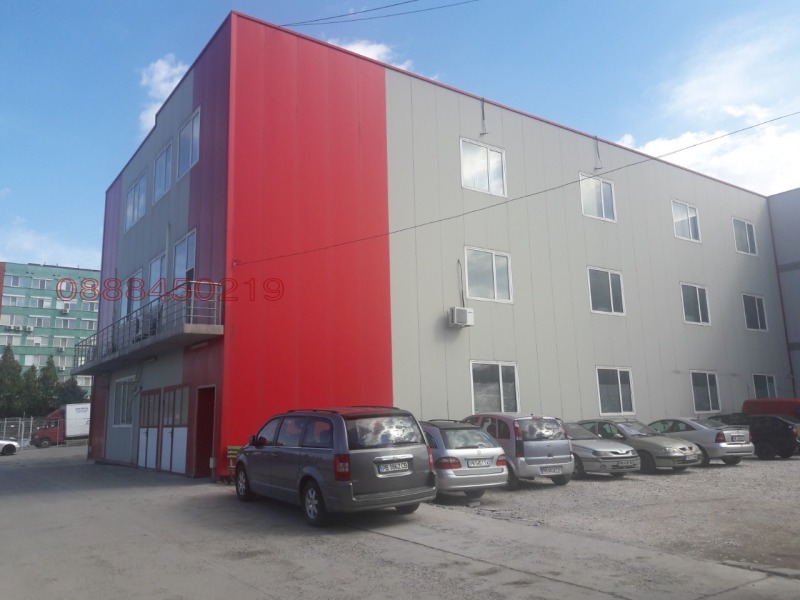 Дава под Наем СКЛАД в град Пловдив, Индустриална зона - Тракия - 210 кв.м / 850 € » 1 662.46 лв.