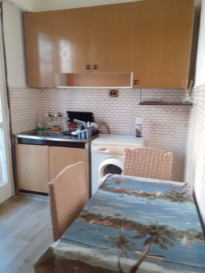 Zu vermieten  1 Schlafzimmer Sofia , Borowo , 64 qm | 93121585 - Bild [5]