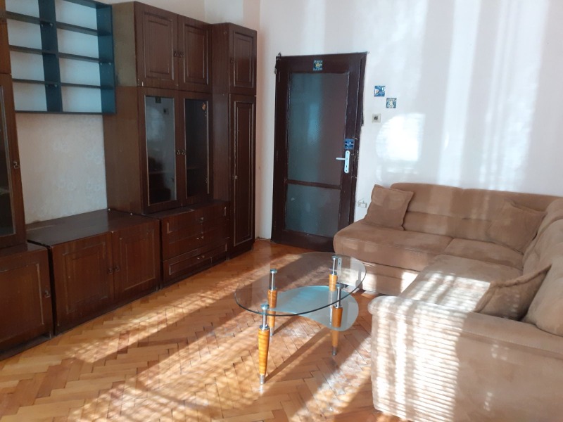 Zu vermieten  1 Schlafzimmer Sofia , Borowo , 64 qm | 93121585 - Bild [2]