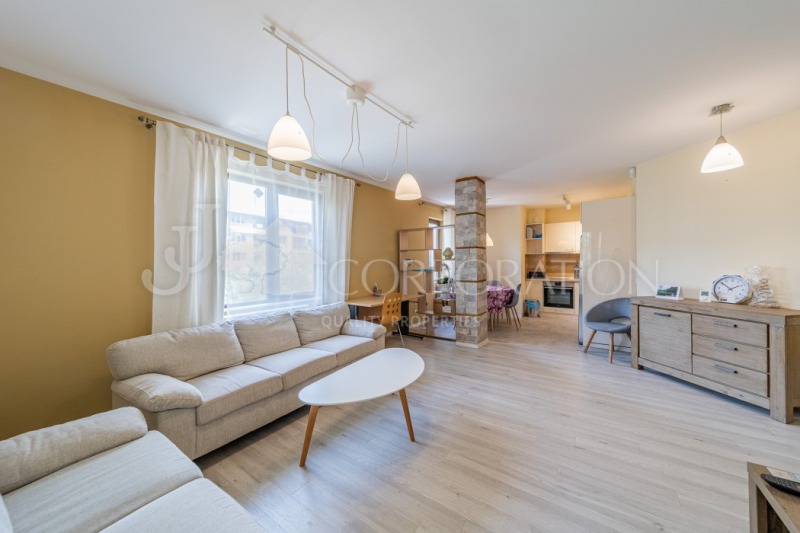 A louer  1 chambre Sofia , Manastirski livadi , 72 m² | 79401124