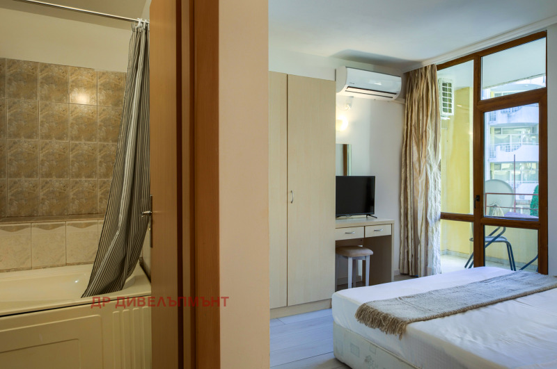 Do wynajęcia  2 sypialnie region Burgas , k.k. Slanczew brjag , 104 mkw | 88362262 - obraz [11]