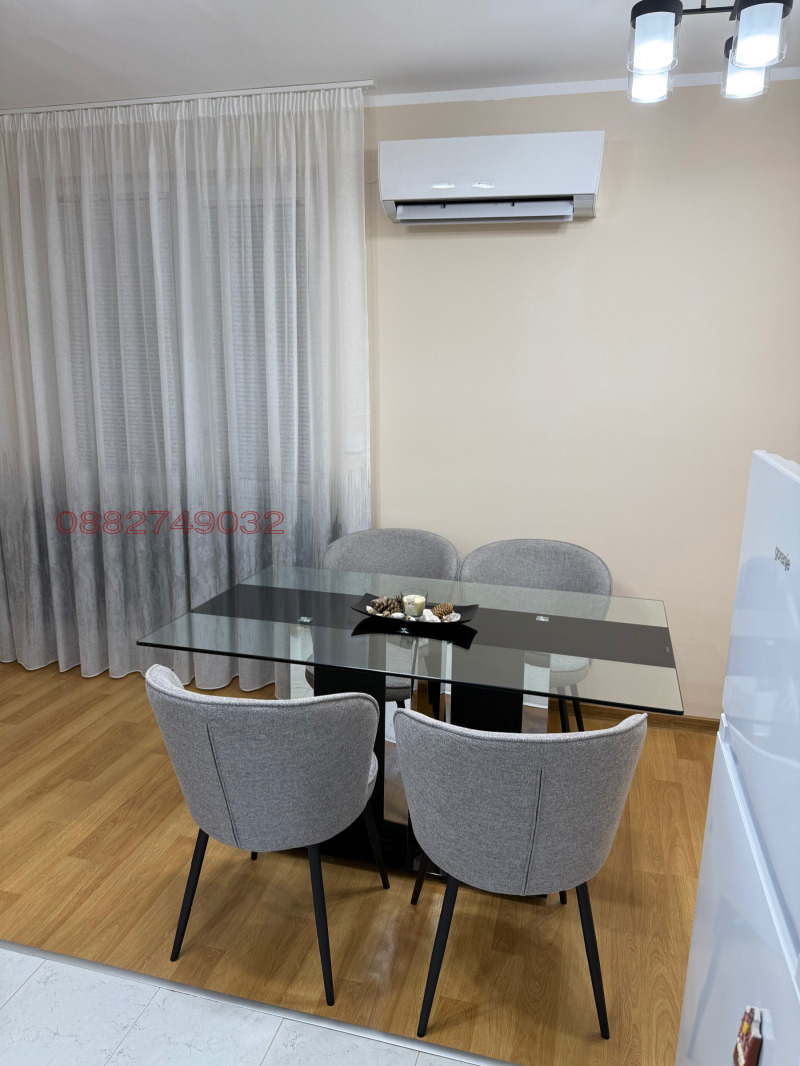 Дава под наем 3-СТАЕН, гр. София, Хладилника