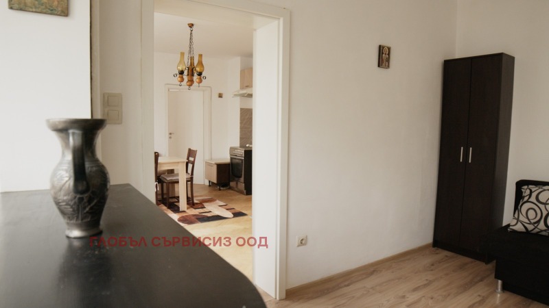 Дава под наем 3-СТАЕН, гр. София, Иван Вазов, снимка 6 - Апартаменти - 53111042