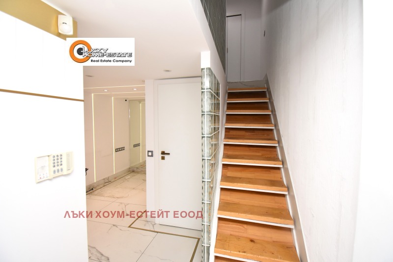 Do wynajęcia  Sklep Sofia , Centar , 50 mkw | 84132598
