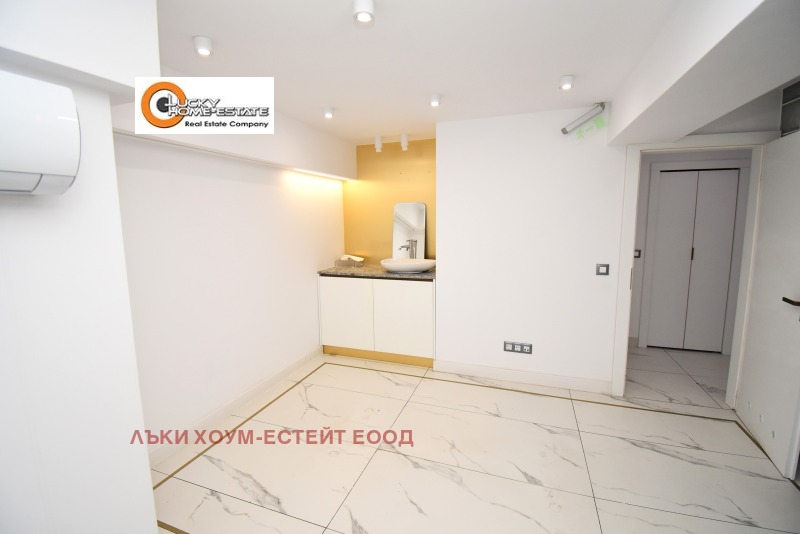 Do wynajęcia  Sklep Sofia , Centar , 50 mkw | 84132598 - obraz [5]
