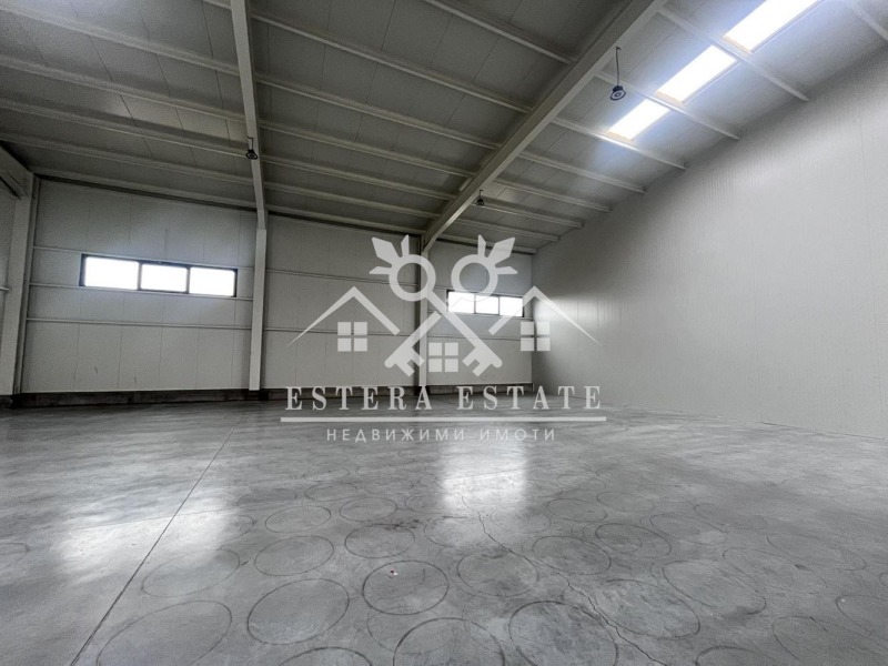 Дава под наем СКЛАД, гр. Шумен, Промишлена зона, снимка 7 - Складове - 53465852