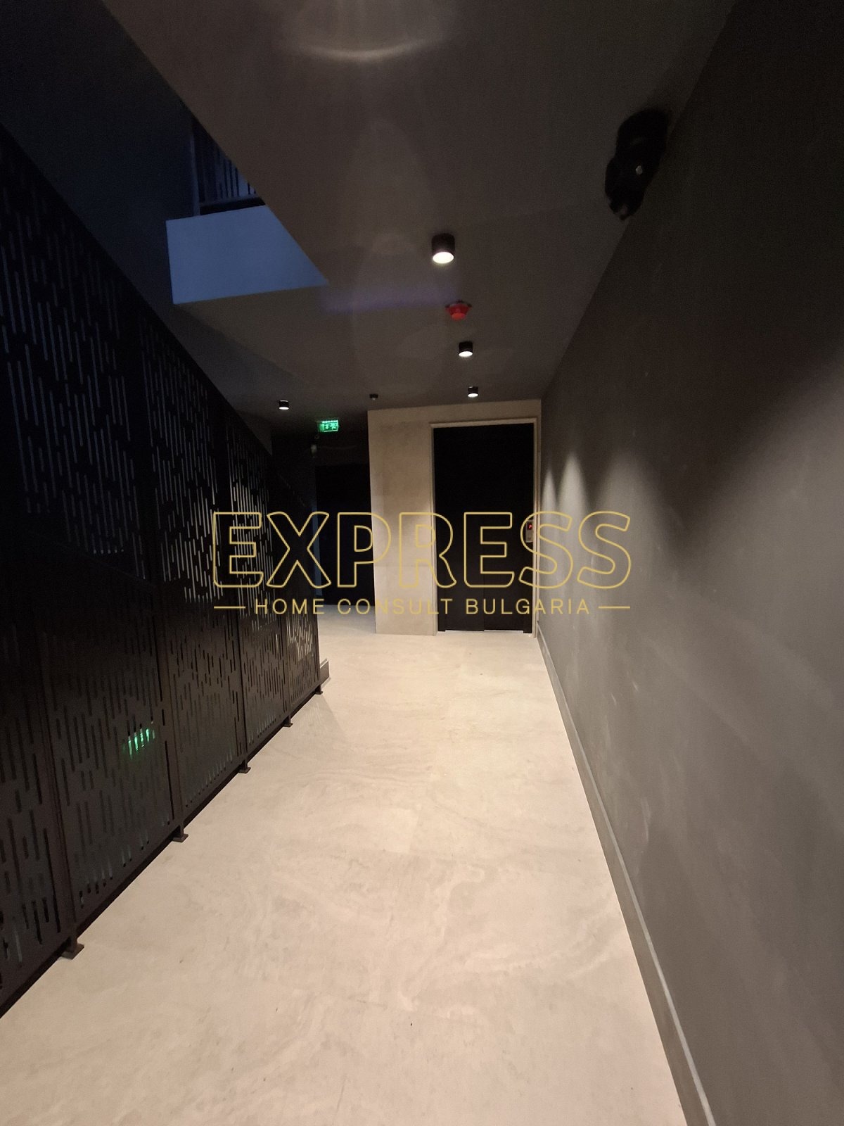 Дава под наем 3-СТАЕН, гр. София, Зона Б-5, снимка 15 - Апартаменти - 54112505