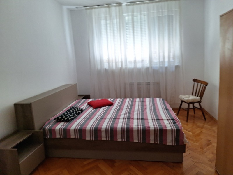 Zu vermieten  1 Schlafzimmer Sofia , Podujane , 55 qm | 52015696 - Bild [7]