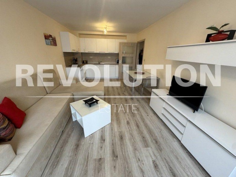 Te huur  1 slaapkamer Varna , Asparuchovo , 74 m² | 75742397