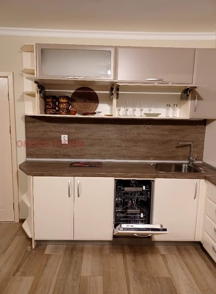 Kiadó  2 hálószobás Sofia , Manastirski livadi , 100 négyzetméter | 25759532 - kép [3]