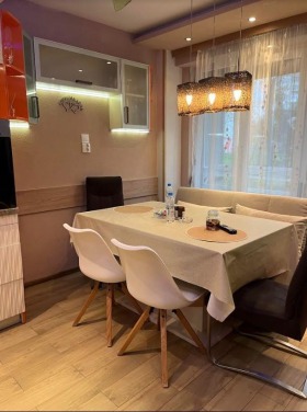3 camere da letto Mladost 1, Sofia