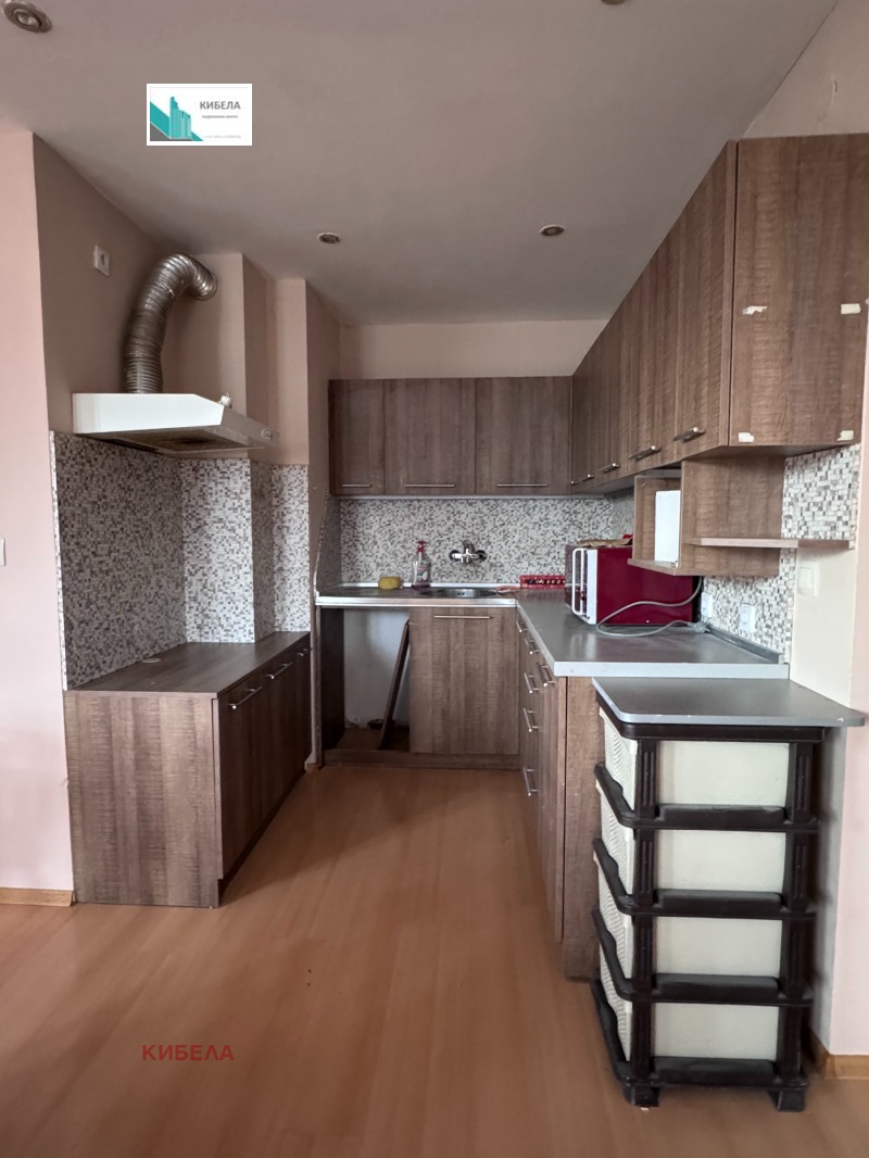 Дава под Наем 2-СТАЕН в град София, Банишора - 80 кв.м / 615 € » 1 202.84 лв., КИБЕЛА
