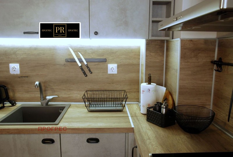 Дава под наем 2-СТАЕН, гр. Пловдив, Христо Смирненски, снимка 8 - Апартаменти - 52650277