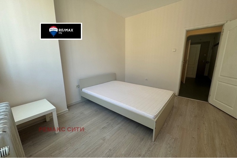 Do wynajęcia  2 sypialnie Sofia , Centar , 106 mkw | 86531570 - obraz [13]