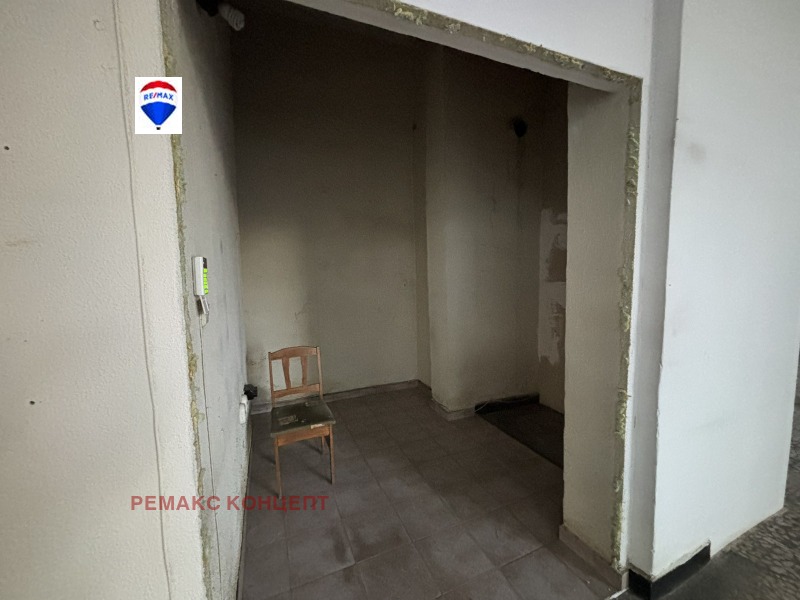 Kiralık  Mağaza Şumen , Matematiçeska gimnaziya , 269 metrekare | 40333974 - görüntü [11]