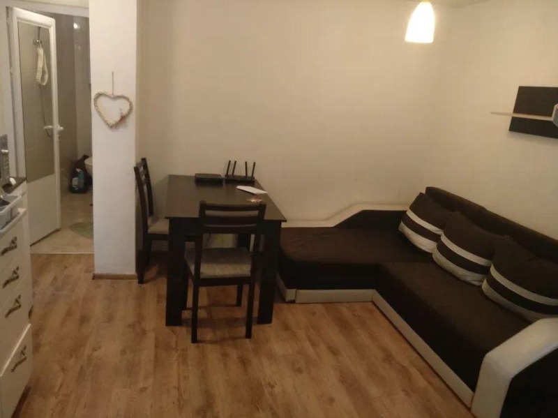 Дава под наем  1-стаен град Варна , Колхозен пазар , 30 кв.м | 88680743 - изображение [2]