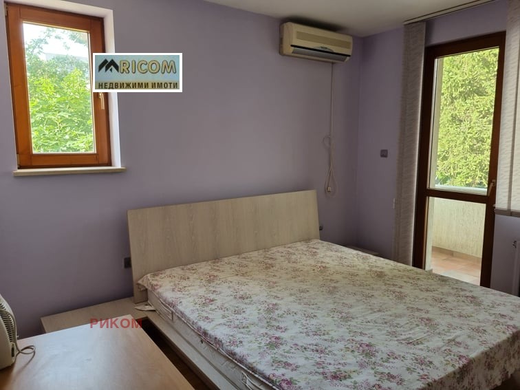 De inchiriat  2 dormitoare Pleven , Idealen țentâr , 85 mp | 12923083 - imagine [8]