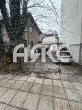 Дава под наем ГАРАЖ, ПАРКОМЯСТО, гр. София, Медицинска академия, снимка 1